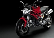 Ducati Monster 696